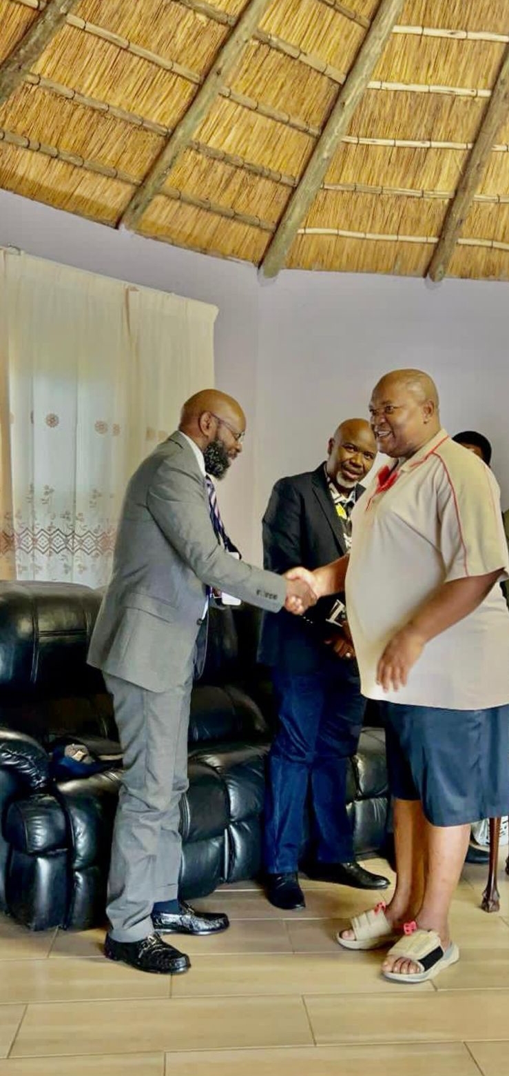 The T.D Foundation meeting with iNkosi Luthuli. Discussing the critical component for the sustainable development of South Africa which is Youth Economic Empowerment.